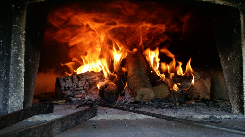 pizzeria-HYERES-min_wood-fired-oven-1960099